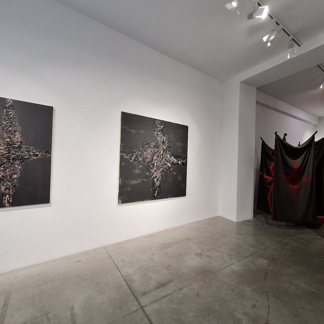 Galerie Bertrand Grimont 2